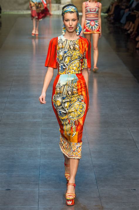 vestito dolce e gabbana gucci|dolce and gabbana dresses.